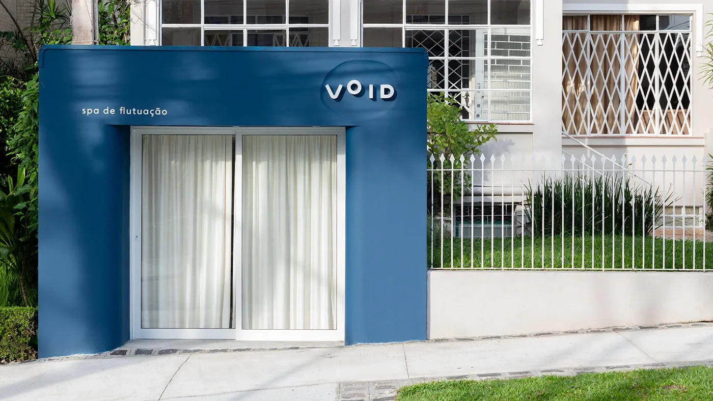void · floating spa