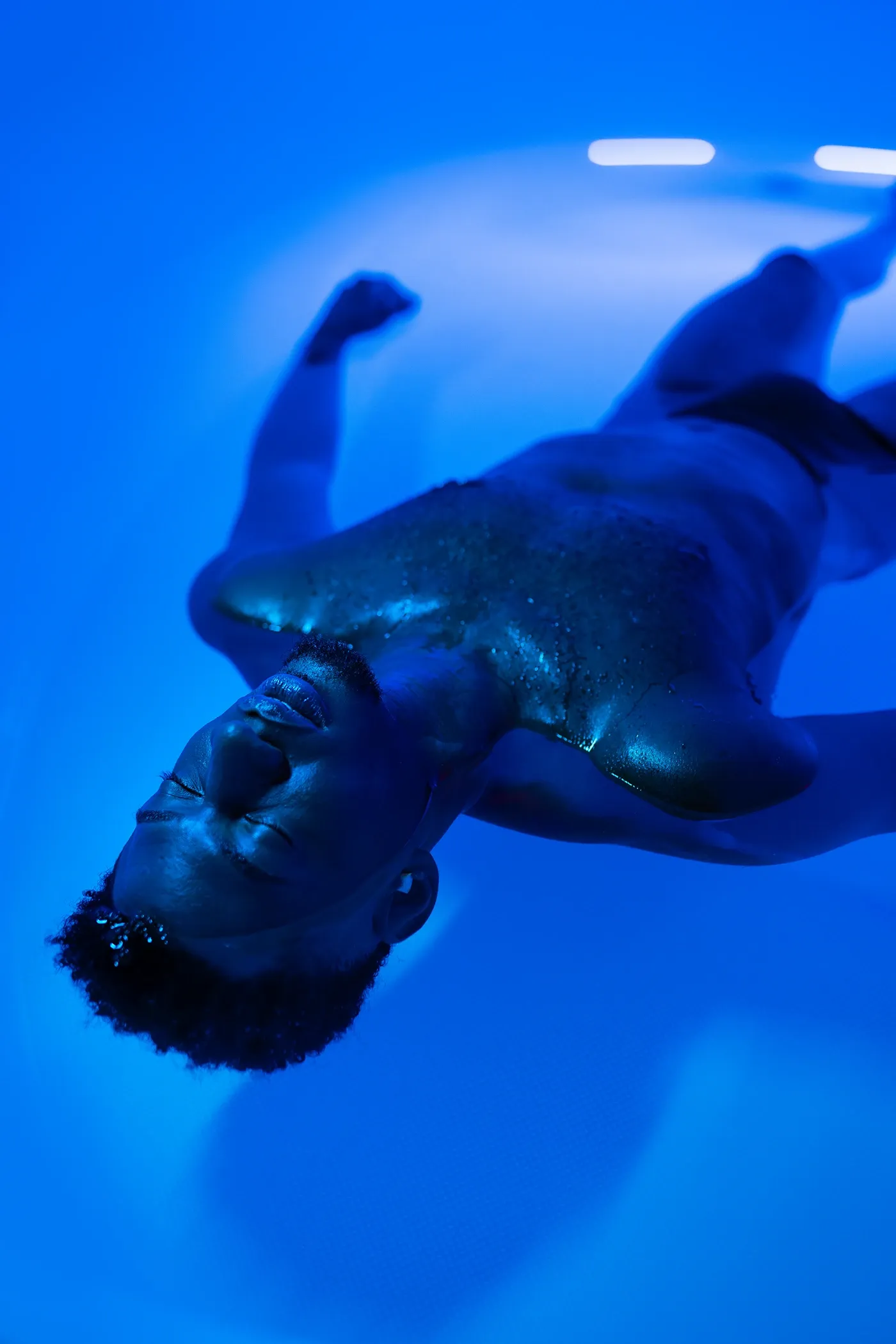 void · floating spa